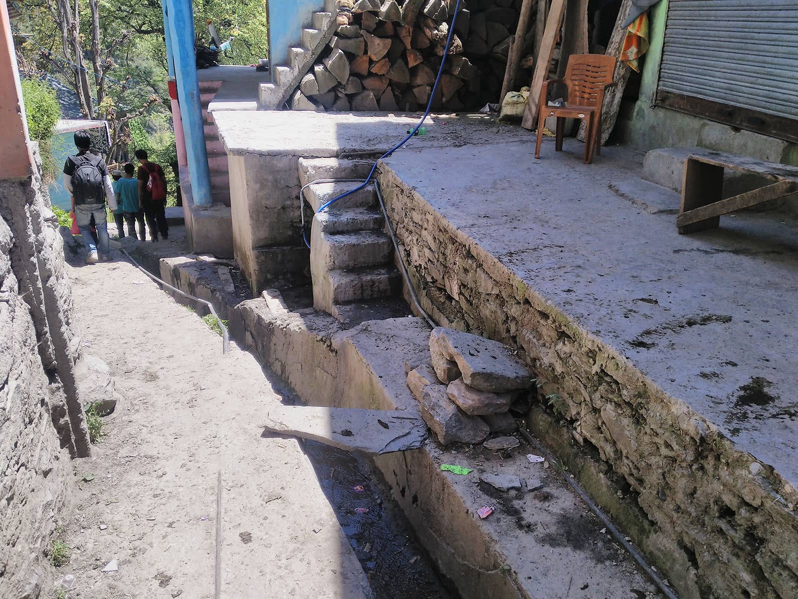 Concrete footpaths and staircases